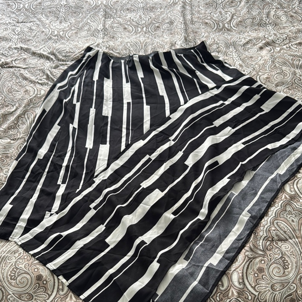 Ellos Black and White Asymmetrical Pencil Skirt